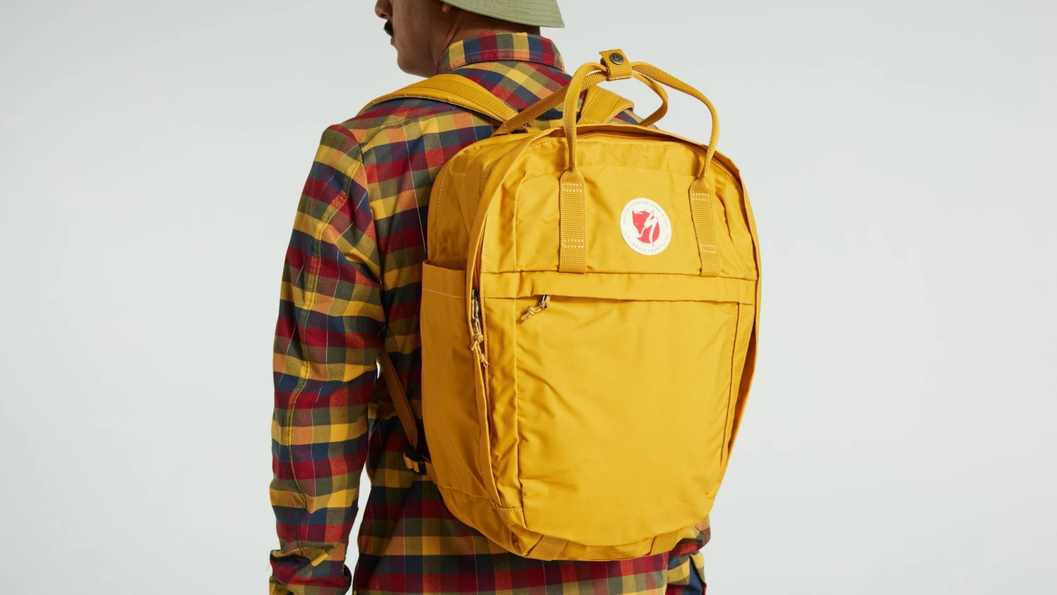 Specialized/FjAllrAven 20 Litre Cave Pack Back Pack - Ochre - Image 7