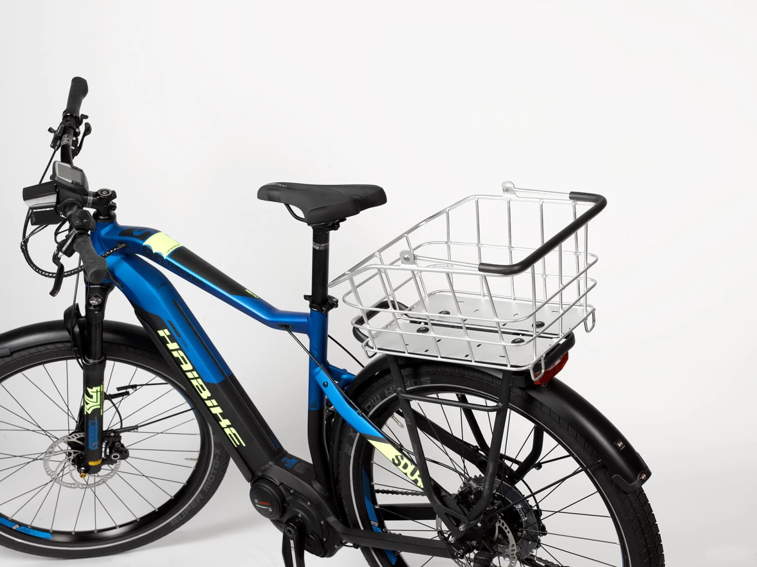 XLC BA-B05 Carry More Alu Rear Basket - Image 4