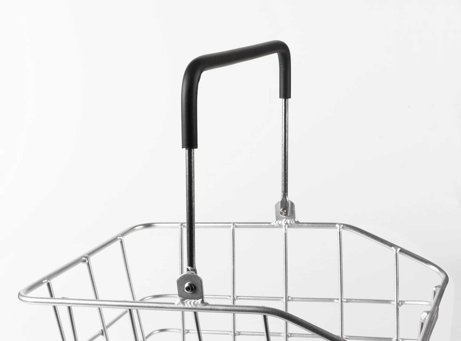 XLC BA-B05 Carry More Alu Rear Basket - Image 5