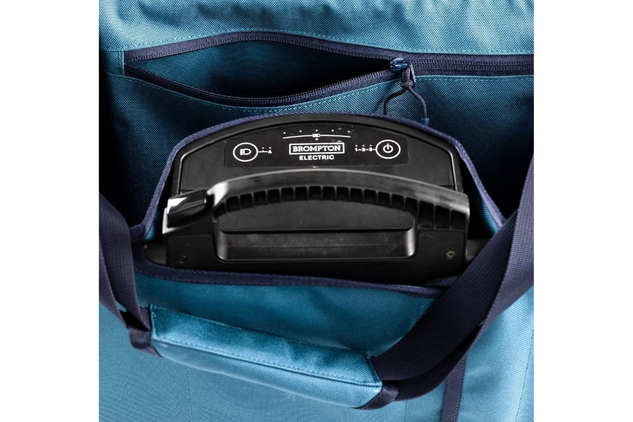 Brompton Bright Night Electric Basket Bag - Dusk Blue - Image 9