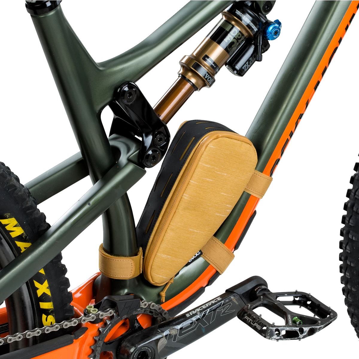 Evoc Multi Frame Pack - Loam - 1 Litre - Image 6