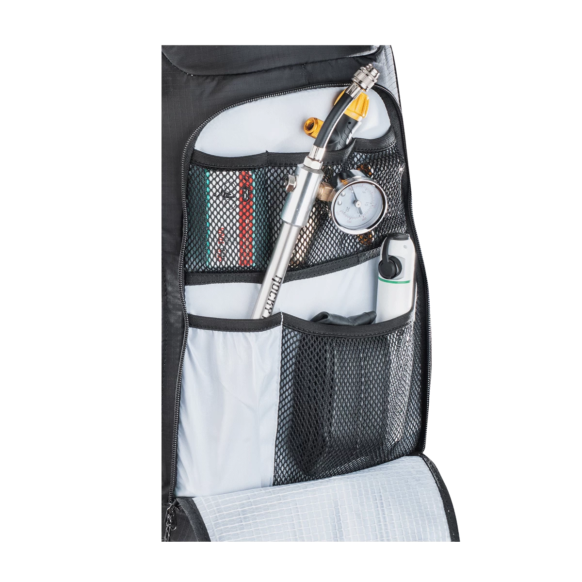 Evoc FR Enduro Blackline Protector 16 Litre Back Pack - Image 4